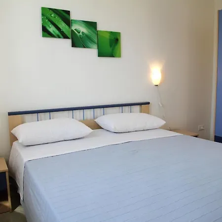 Chytros Apartment